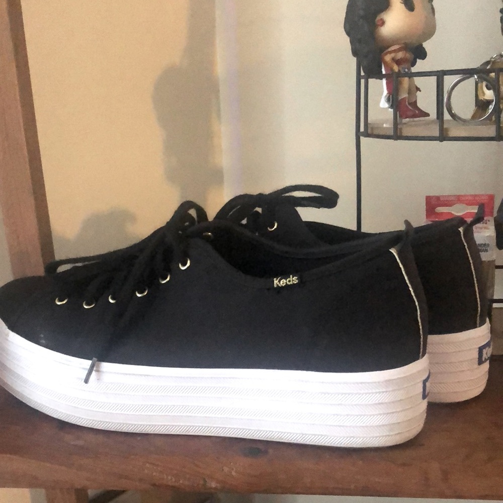 Pretty Canvas Converse Platform sneakers